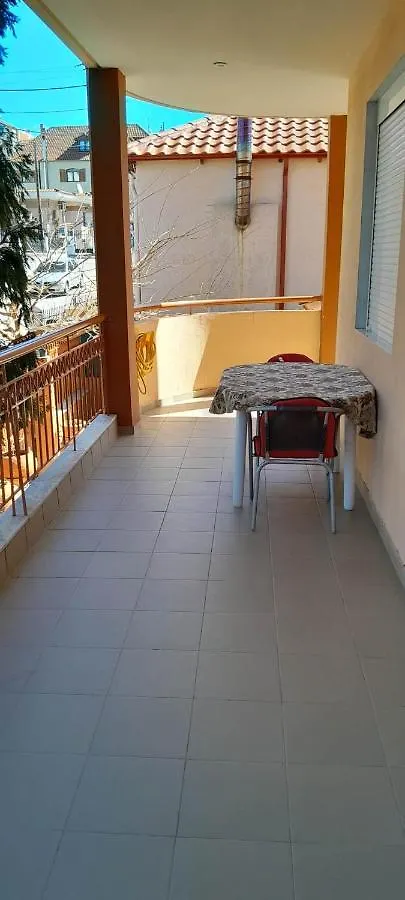 Elle Apartment By Alp Hospitality Services Nea Kallikrateia 0*,  اليونان