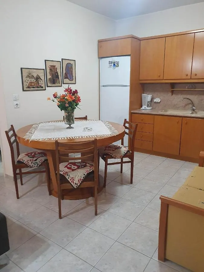 Elle Apartment By Alp Hospitality Services Nea Kallikrateia Greece
